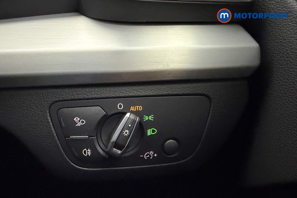Audi Q5 S Line Automatic Diesel SUV - Stock Number (1608813) - 8th supplementary image