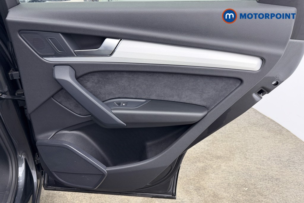 Audi Q5 S Line Automatic Diesel SUV - Stock Number (1608813) - 34th supplementary image