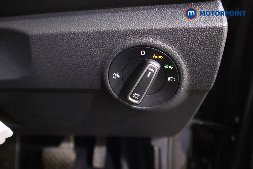 Volkswagen T-Roc Black Edition Automatic Petrol SUV - Stock Number (1608931) - 10th supplementary image