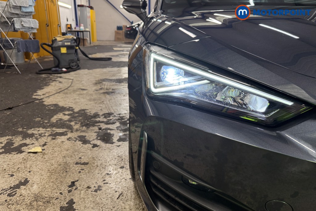 Cupra Leon VZ2 Automatic Petrol Hatchback - Stock Number (1609127) - 21st supplementary image