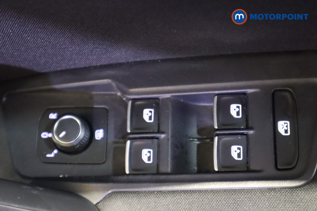 Volkswagen Tiguan Allspace Life Manual Petrol SUV - Stock Number (1609208) - 15th supplementary image