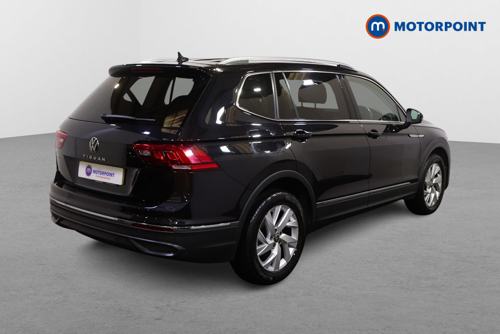 Volkswagen Tiguan Allspace Life Manual Petrol SUV - Stock Number (1609208) - Drivers side rear corner