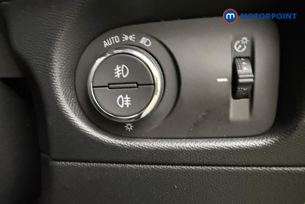 Vauxhall Mokka Ultimate Automatic Electric SUV - Stock Number (1609327) - 17th supplementary image