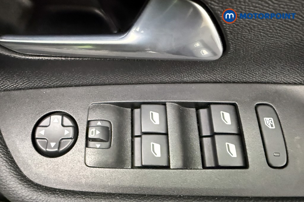 Vauxhall Mokka Ultimate Automatic Electric SUV - Stock Number (1609327) - 19th supplementary image