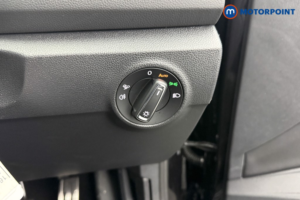 Volkswagen T-Roc Black Edition Automatic Petrol SUV - Stock Number (1609453) - 16th supplementary image