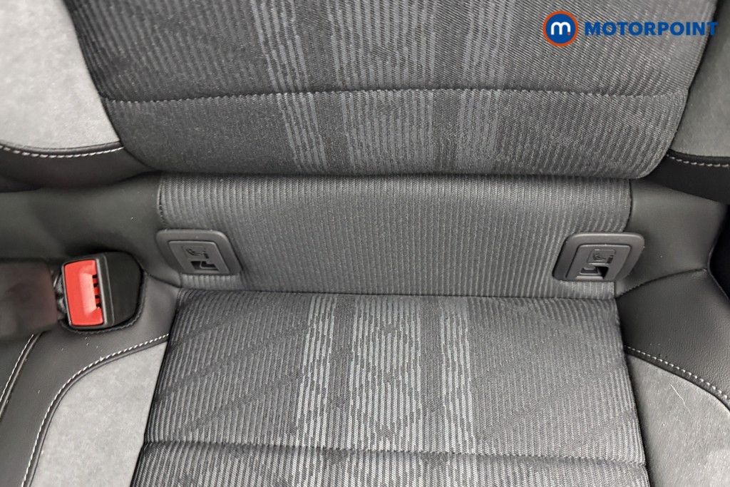 Volkswagen T-Roc Black Edition Automatic Petrol SUV - Stock Number (1609453) - 25th supplementary image