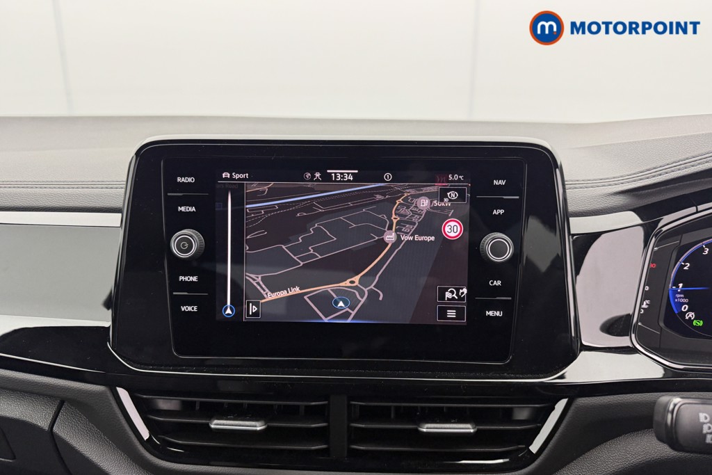 Volkswagen T-Roc Black Edition Automatic Petrol SUV - Stock Number (1609454) - 9th supplementary image