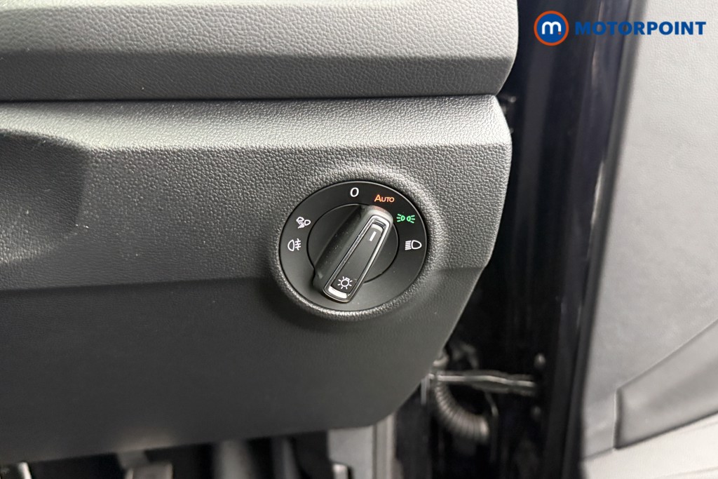 Volkswagen T-Roc Black Edition Automatic Petrol SUV - Stock Number (1609454) - 16th supplementary image