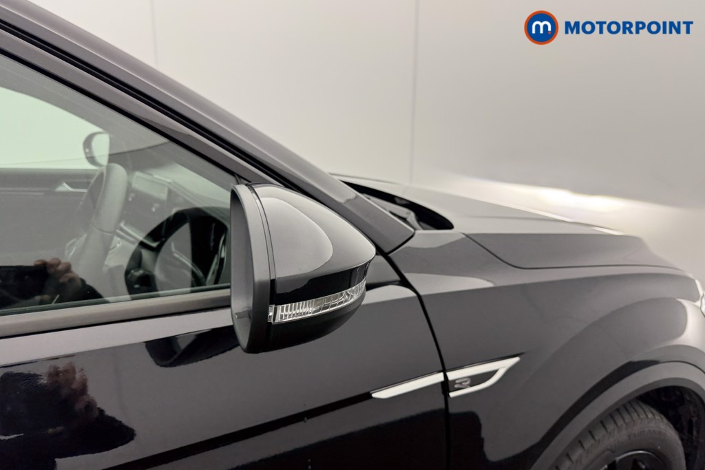 Volkswagen T-Roc Black Edition Automatic Petrol SUV - Stock Number (1609455) - 19th supplementary image