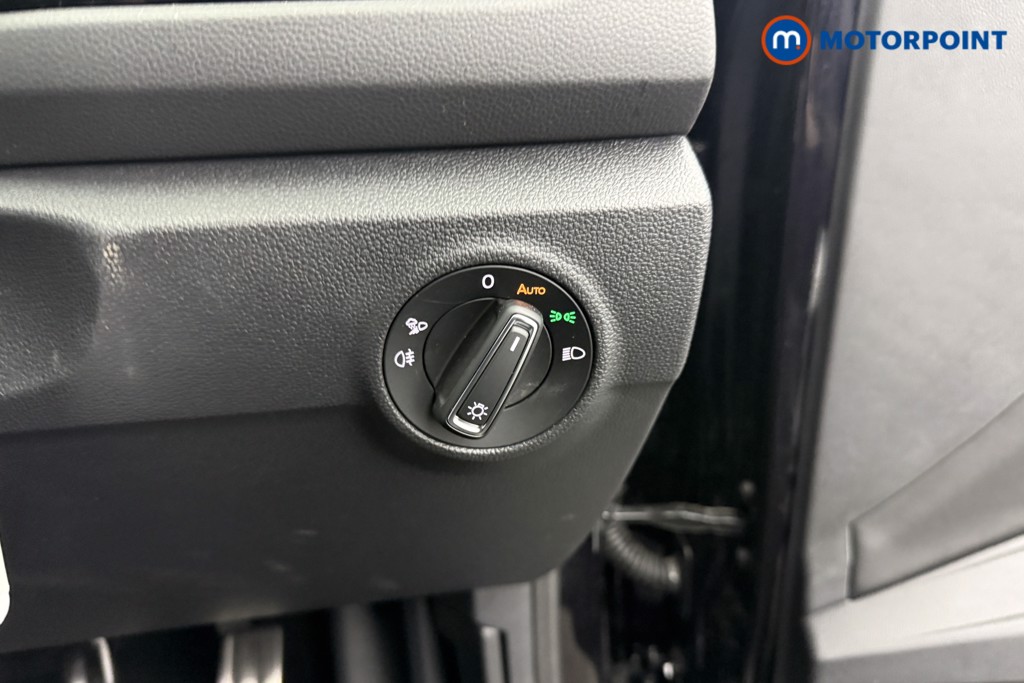 Volkswagen T-Roc Black Edition Automatic Petrol SUV - Stock Number (1609457) - 16th supplementary image