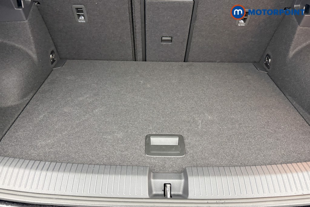 Volkswagen T-Roc Black Edition Automatic Petrol SUV - Stock Number (1609462) - 21st supplementary image