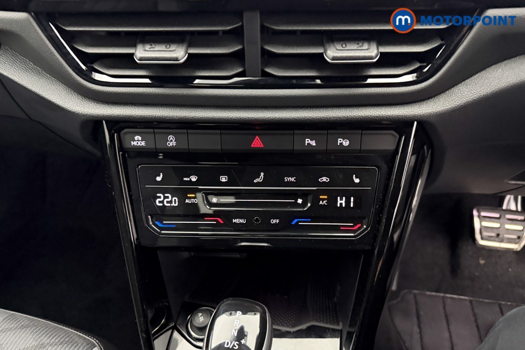 Volkswagen T-Roc Black Edition Automatic Petrol SUV - Stock Number (1609463) - 12th supplementary image