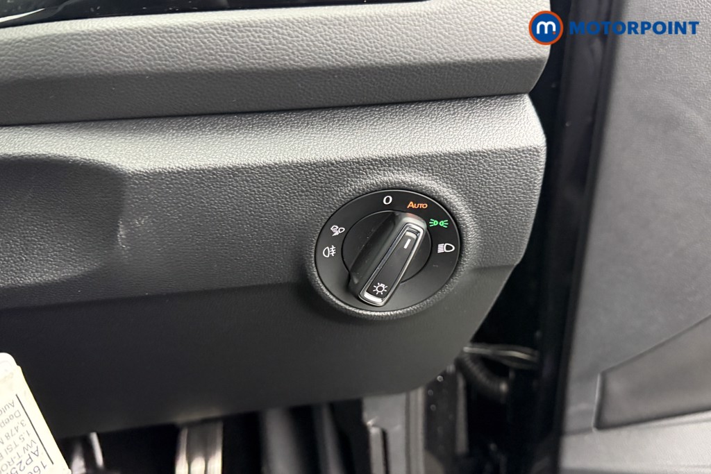 Volkswagen T-Roc Black Edition Automatic Petrol SUV - Stock Number (1609463) - 16th supplementary image