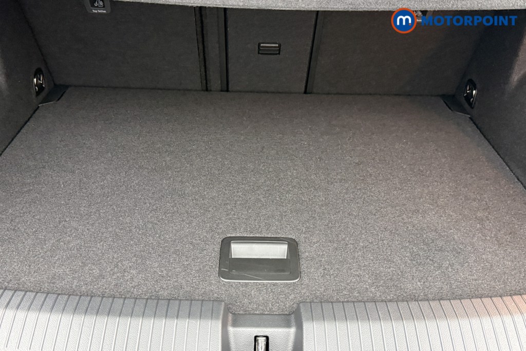 Volkswagen T-Roc Black Edition Automatic Petrol SUV - Stock Number (1609463) - 22nd supplementary image