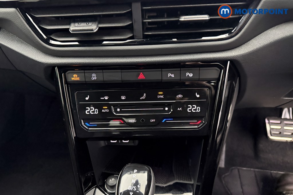 Volkswagen T-Roc Black Edition Automatic Petrol SUV - Stock Number (1609465) - 13th supplementary image