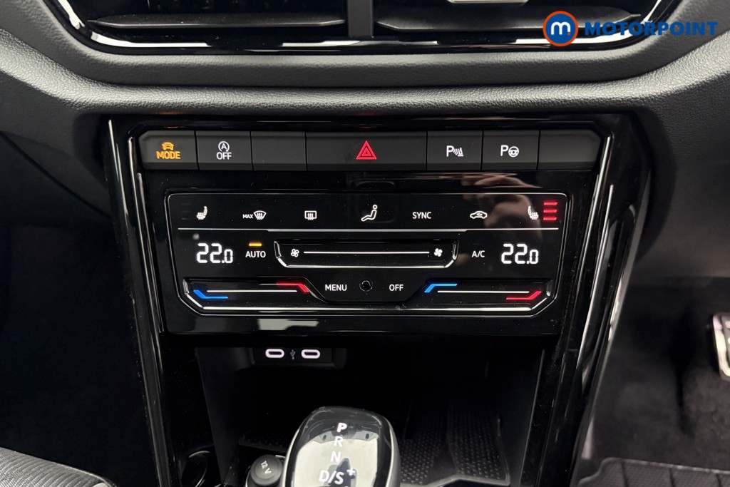 Volkswagen T-Roc Black Edition Automatic Petrol SUV - Stock Number (1609466) - 12th supplementary image