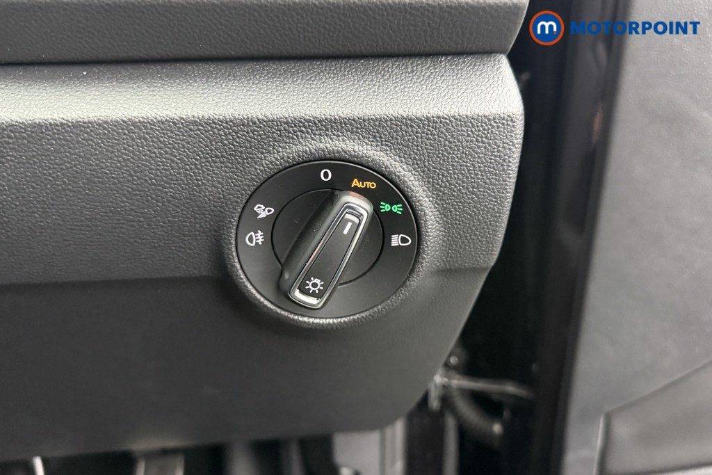 Volkswagen T-Roc Black Edition Automatic Petrol SUV - Stock Number (1609466) - 16th supplementary image