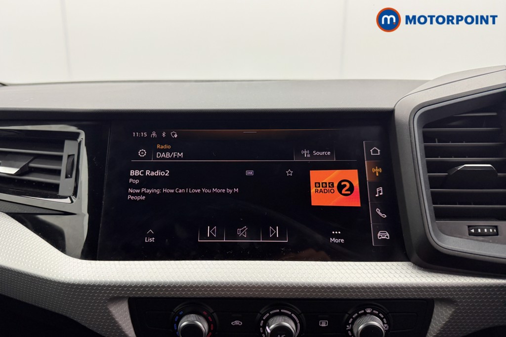 Audi A1 S Line Manual Petrol Hatchback - Stock Number (1609476) - 5th supplementary image