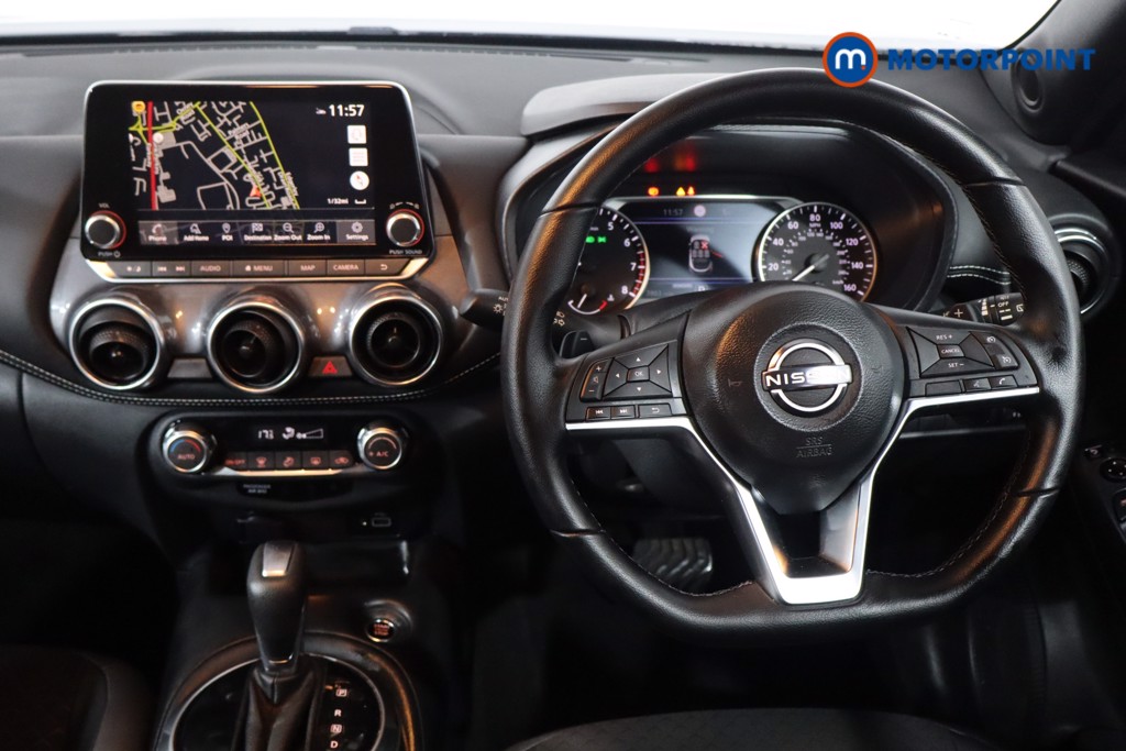 Nissan Juke N-Connecta Automatic Petrol SUV - Stock Number (1609563) - 3rd supplementary image