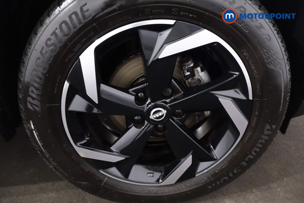 Nissan Juke N-Connecta Automatic Petrol SUV - Stock Number (1609563) - 10th supplementary image