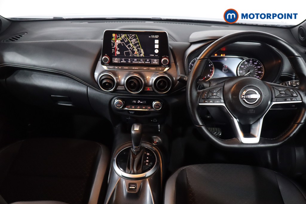 Nissan Juke N-Connecta Automatic Petrol SUV - Stock Number (1609563) - 1st supplementary image
