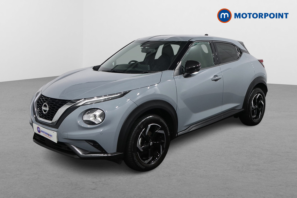Nissan Juke N-Connecta Automatic Petrol SUV - Stock Number (1609563) - Passenger side front corner