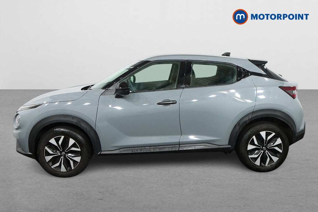Nissan Juke Acenta Premium Automatic Petrol SUV - Stock Number (1609570) - Passenger side