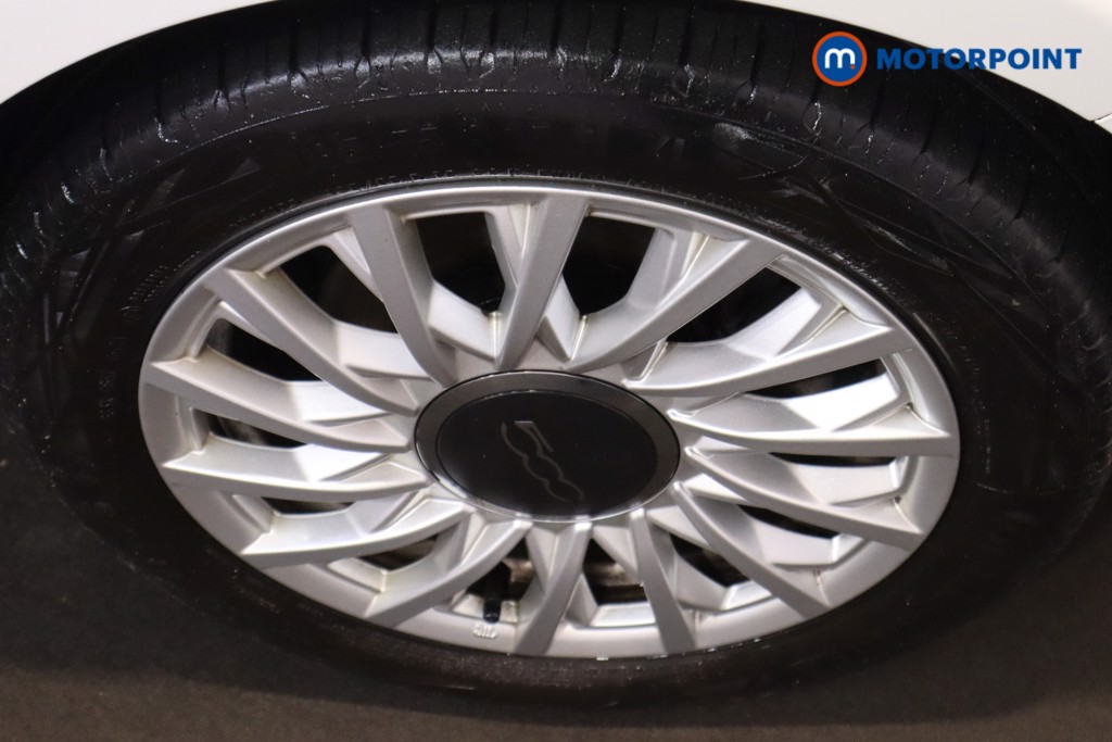 Fiat 500 Dolcevita Manual Petrol Hatchback - Stock Number (1609620) - 11th supplementary image