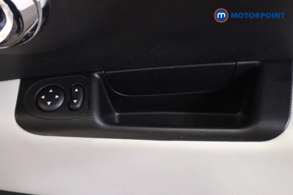 Fiat 500 Dolcevita Manual Petrol Hatchback - Stock Number (1609620) - 15th supplementary image