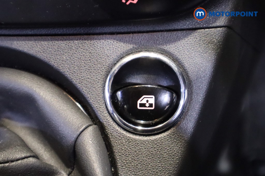 Fiat 500 Dolcevita Manual Petrol Hatchback - Stock Number (1609620) - 23rd supplementary image