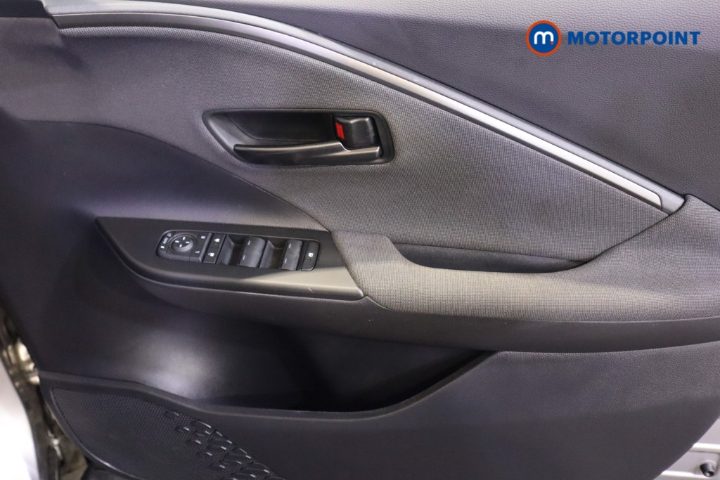 Toyota C-Hr Design Automatic Petrol Plug-In Hybrid SUV - Stock Number (1609623) - 13th supplementary image