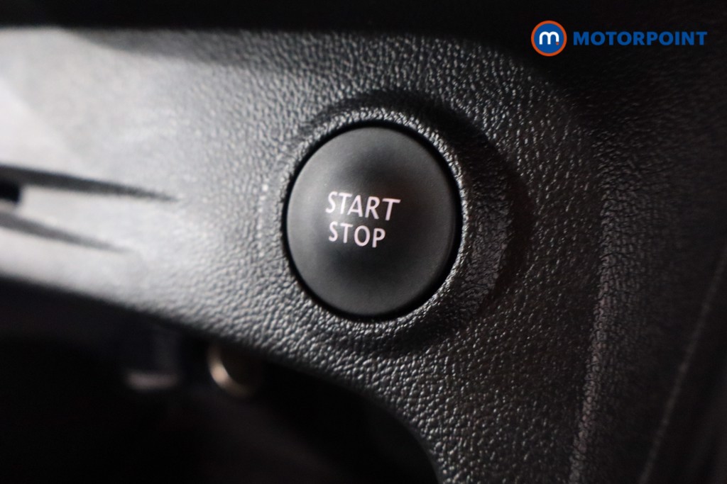 Renault Captur Iconic Automatic Diesel SUV - Stock Number (1609697) - 21st supplementary image