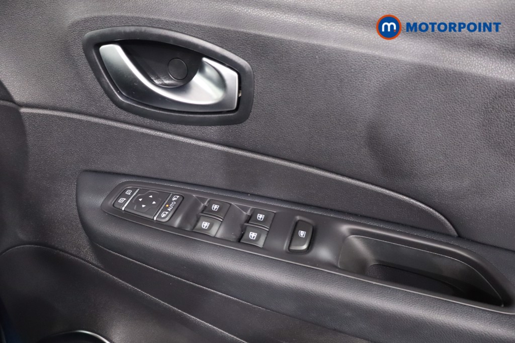 Renault Captur Iconic Automatic Diesel SUV - Stock Number (1609697) - 25th supplementary image
