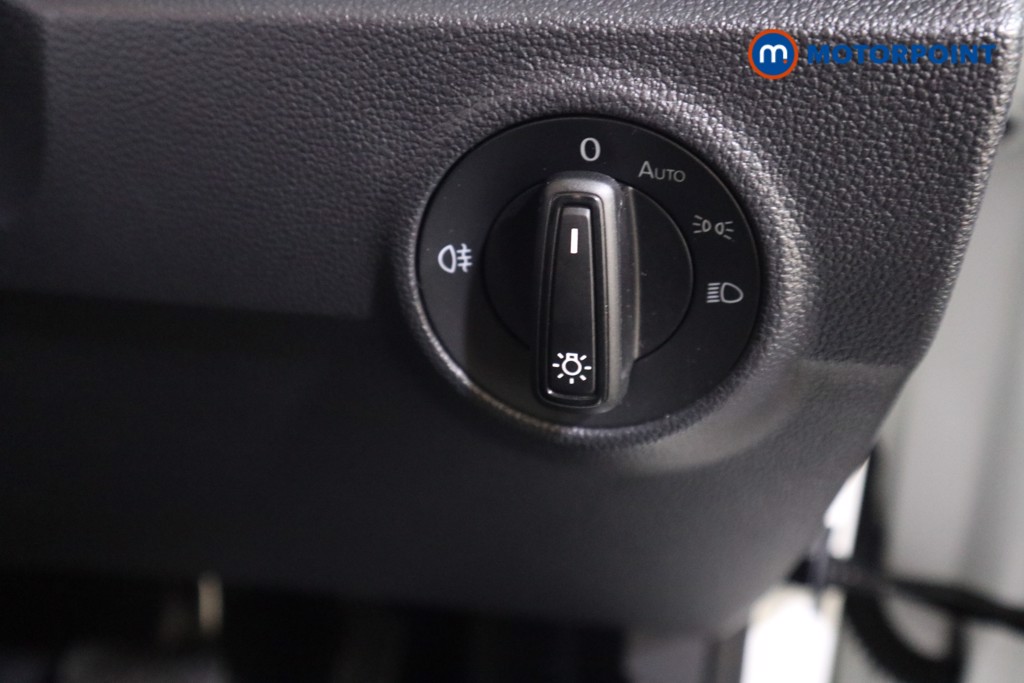 Volkswagen T-Roc Life Automatic Petrol SUV - Stock Number (1609722) - 9th supplementary image