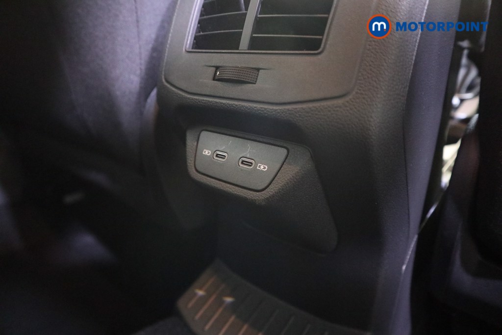 Volkswagen T-Roc Life Automatic Petrol SUV - Stock Number (1609722) - 15th supplementary image