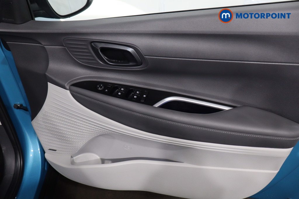 Hyundai Bayon Ultimate Manual Petrol SUV - Stock Number (1609746) - 22nd supplementary image