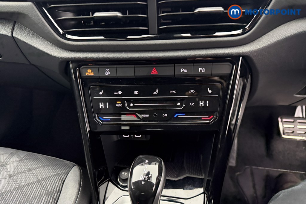 Volkswagen T-Roc Black Edition Automatic Petrol SUV - Stock Number (1609767) - 12th supplementary image