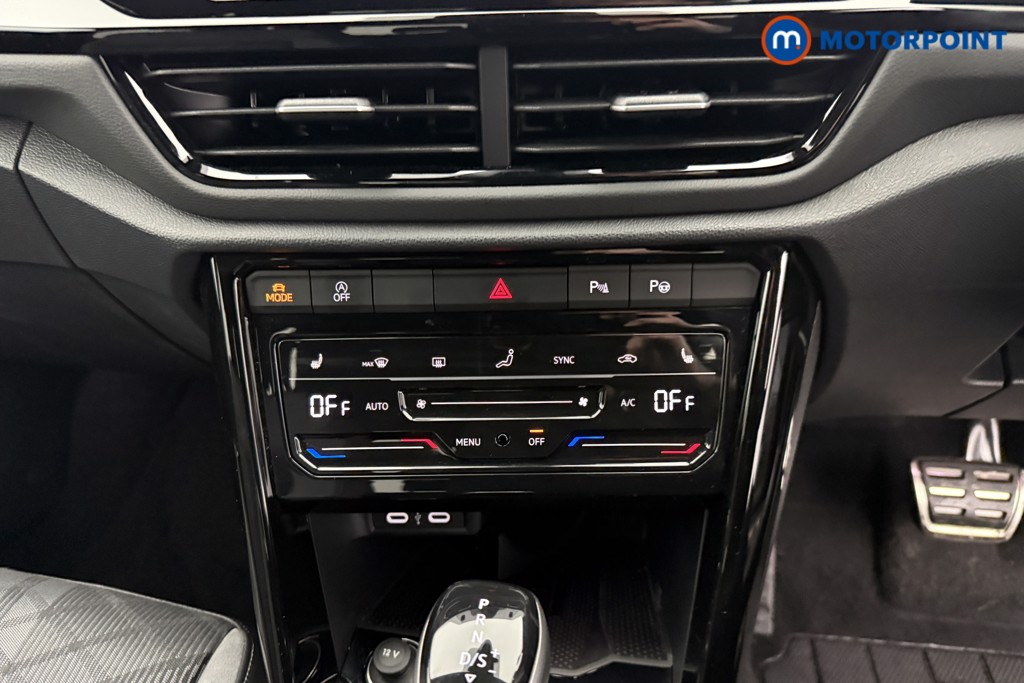 Volkswagen T-Roc Black Edition Automatic Petrol SUV - Stock Number (1609771) - 12th supplementary image
