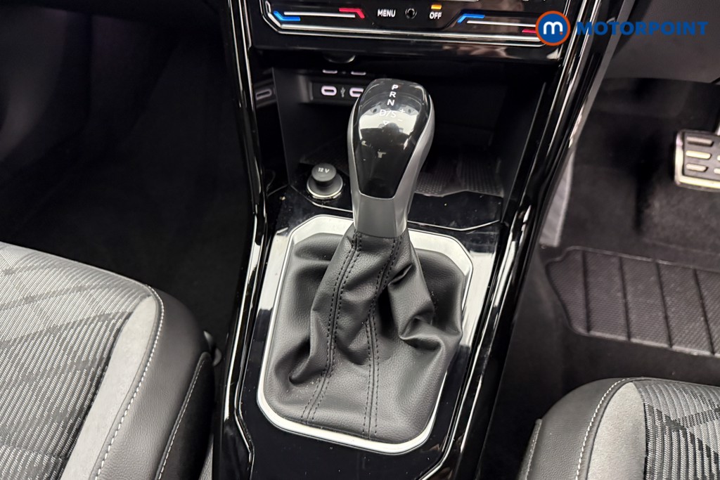 Volkswagen T-Roc Black Edition Automatic Petrol SUV - Stock Number (1609773) - 14th supplementary image