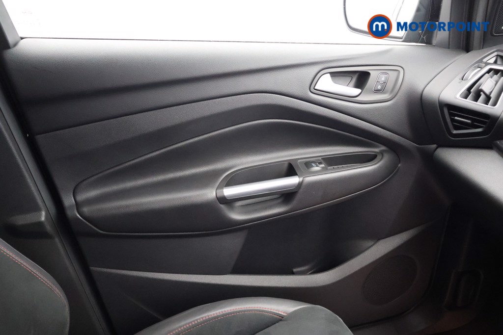 Ford Kuga St-Line Edition Automatic Diesel SUV - Stock Number (1609965) - 11th supplementary image