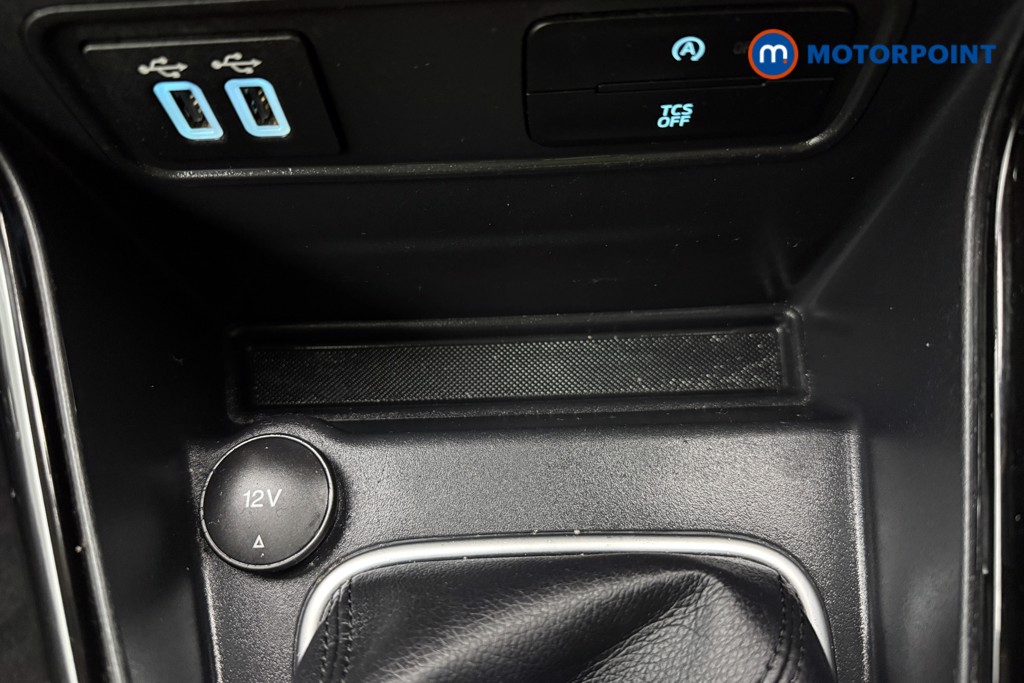 Ford Ecosport Titanium Manual Petrol SUV - Stock Number (1610027) - 14th supplementary image