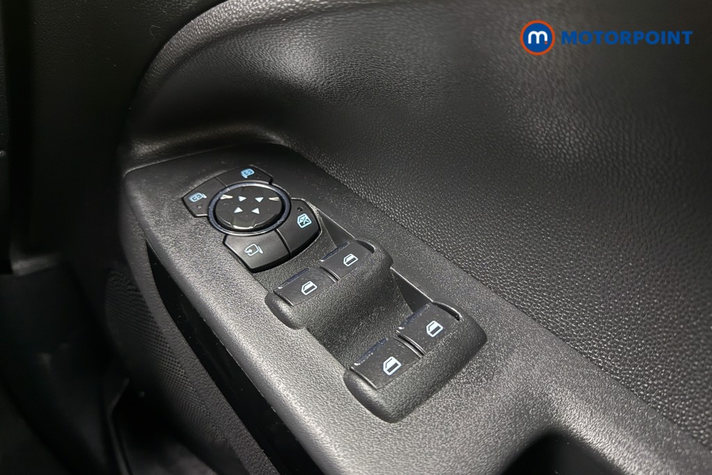 Ford Ecosport Titanium Manual Petrol SUV - Stock Number (1610027) - 15th supplementary image