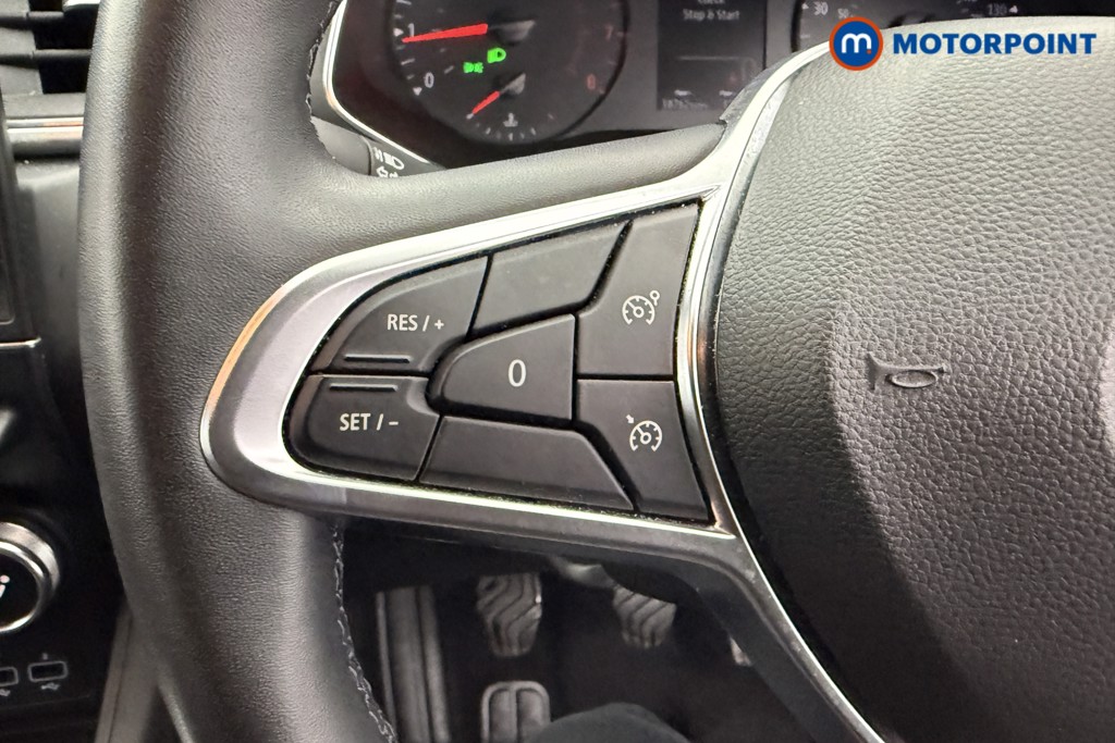 Renault Captur Iconic Manual Petrol SUV - Stock Number (1610129) - 12th supplementary image