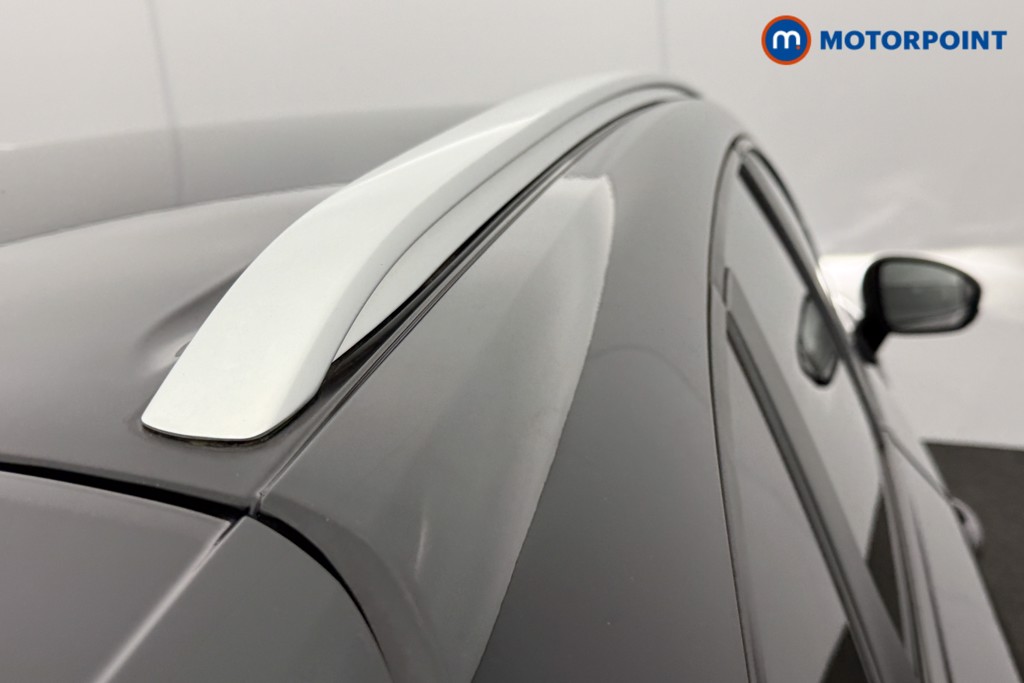 Renault Captur Iconic Manual Petrol SUV - Stock Number (1610129) - 19th supplementary image