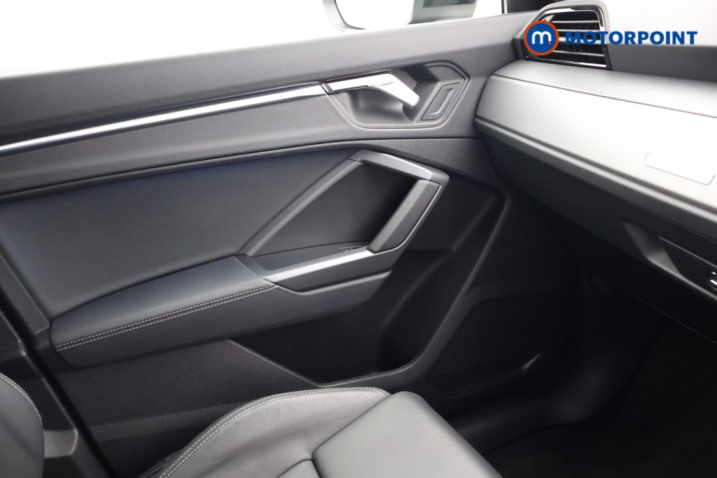Audi Q3 S Line Automatic Petrol SUV - Stock Number (1610370) - 11th supplementary image