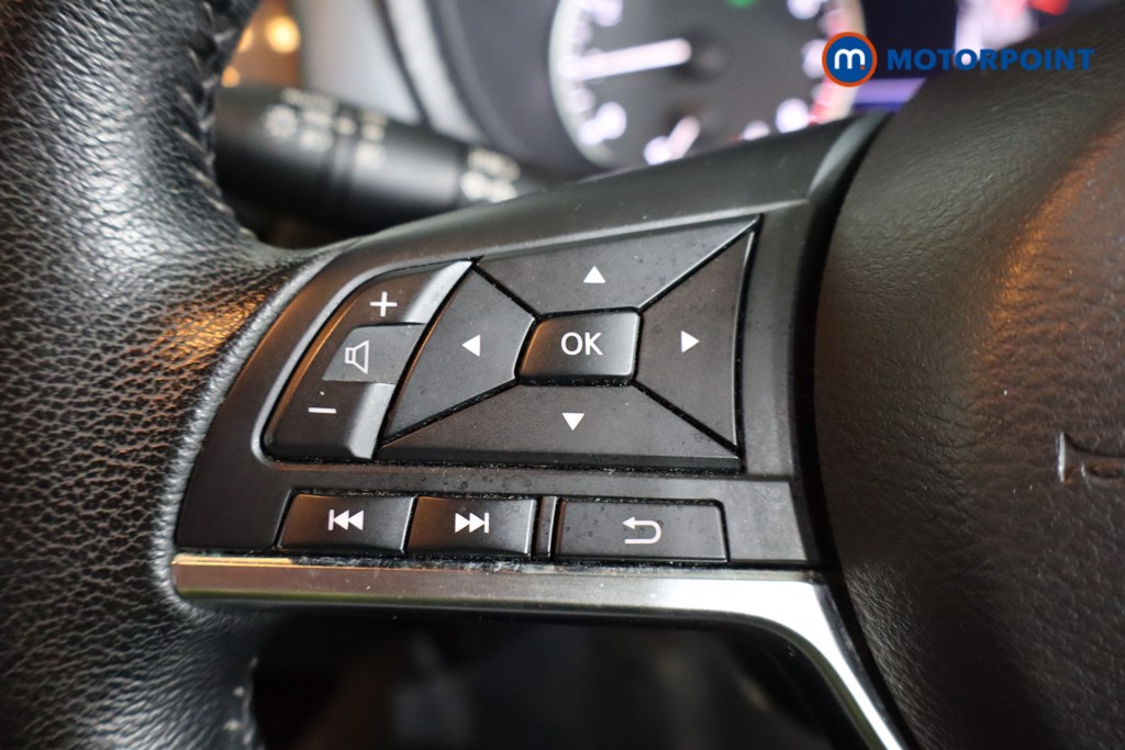 Nissan Juke Tekna Manual Petrol SUV - Stock Number (1576703) - 13th supplementary image