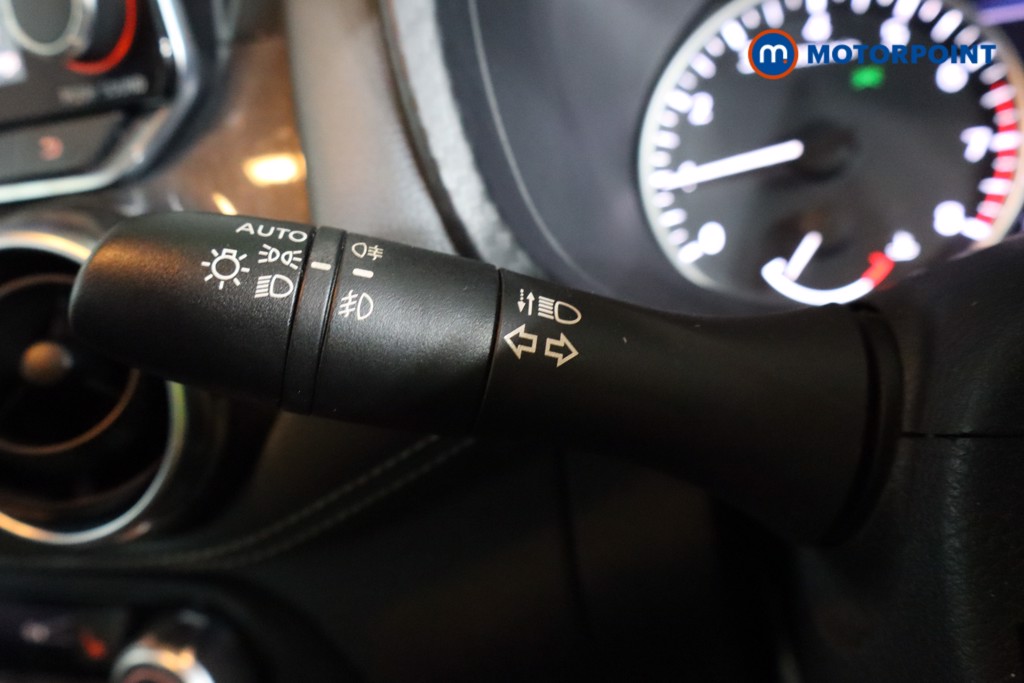 Nissan Juke Tekna Manual Petrol SUV - Stock Number (1576703) - 15th supplementary image