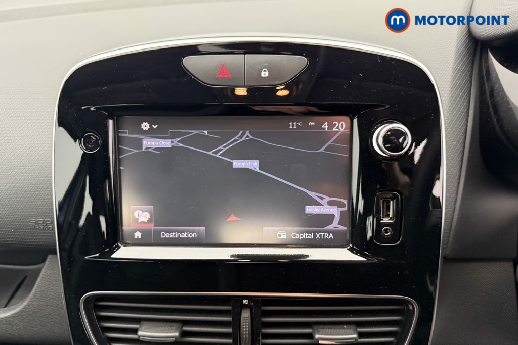 Renault Clio Dynamique Nav Manual Petrol Hatchback - Stock Number (1578004) - 9th supplementary image