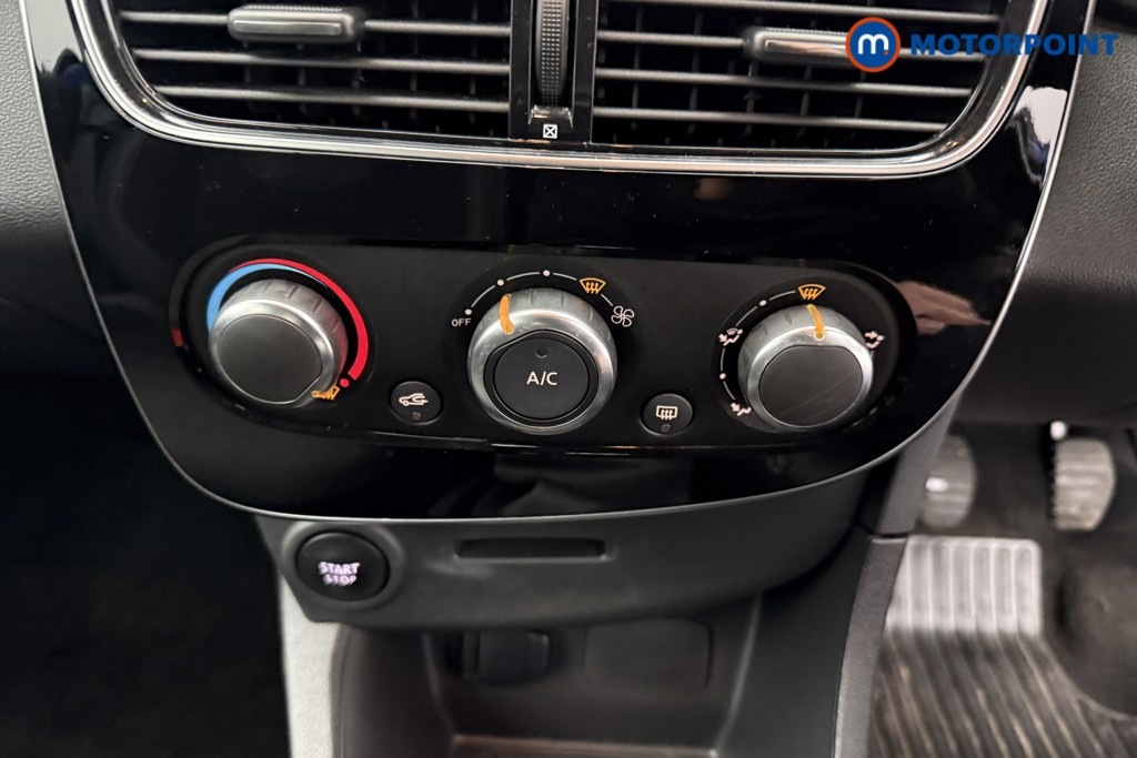 Renault Clio Dynamique Nav Manual Petrol Hatchback - Stock Number (1578004) - 11th supplementary image