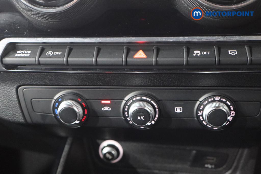 Audi Q2 Black Edition Manual Petrol SUV - Stock Number (1591760) - 10th supplementary image